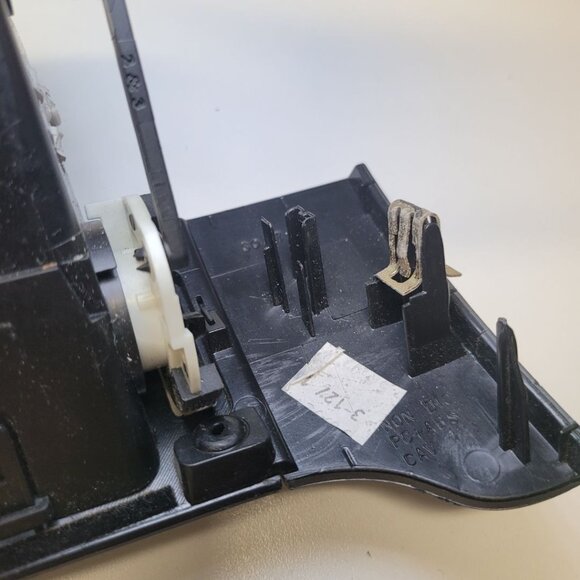 GM OEM Dash Long Trim Vent 25807744 Brushed Panel 07-14 Tahoe Chevy Suburban - Picture 12 of 13